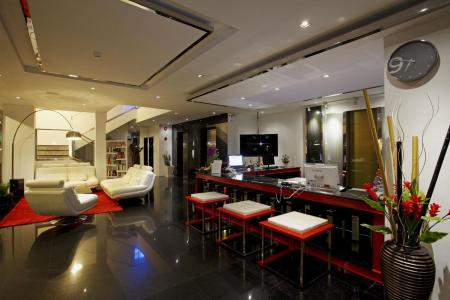 Отель Grand Sunset в пляж Карон - Таиланд