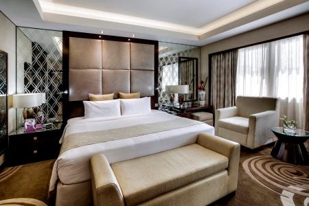 Отель Crowne Plaza Dubai Deira в Дейра - ОАЭ