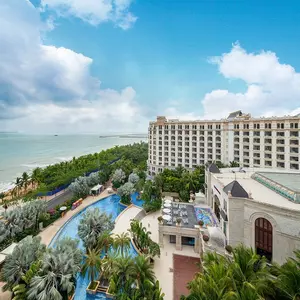 отель Crowne Plaza Resort Sanya Bay