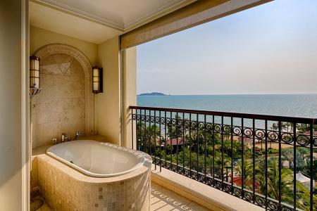 Отель Crowne Plaza Resort Sanya Bay в Бухта Санья - Китай