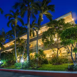 отель Twin Palms Resort