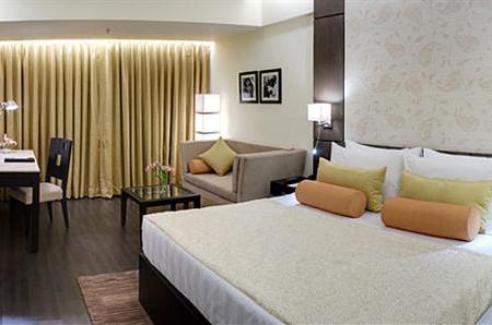 Fortune Select Metropolitan