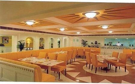 Radisson Hotel Varanasi