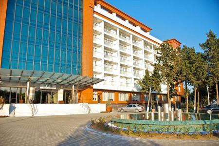 Chinar Hotel & Spa Naftalan