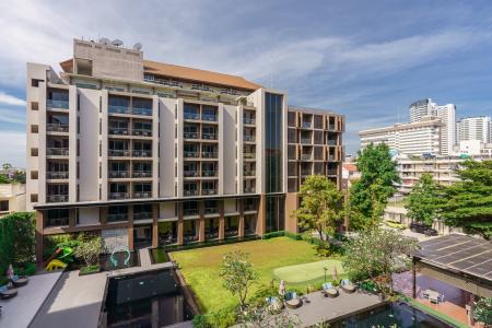 Отель Fifth Jomtien Pattaya в пляж Джомтьен - Таиланд