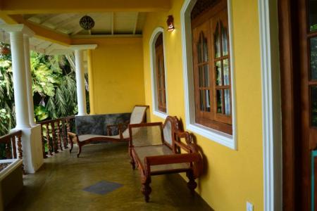 Отель Thambapanni Retreat в Унаватуна - Шри-Ланка