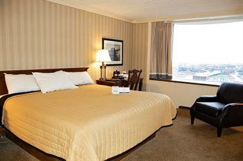 Galt House Hotel & Suites