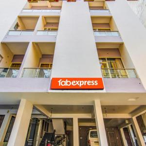 отель Tulip Inn Lucknow