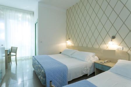 Отель Calypso в Римини - Италия