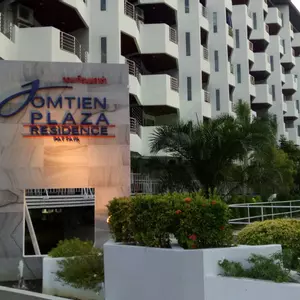 отель Jomtien Plaza Residence