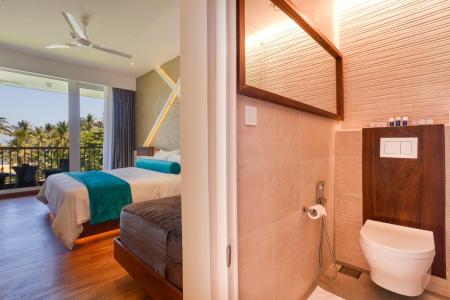 Отель Camelot Beach Hotel в Негомбо - Шри-Ланка