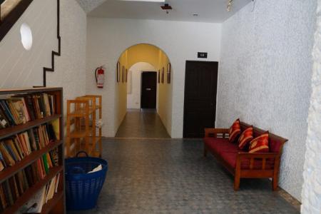 Отель The Little Mermaid Guesthouse & Restaurant в пляж Карон - Таиланд