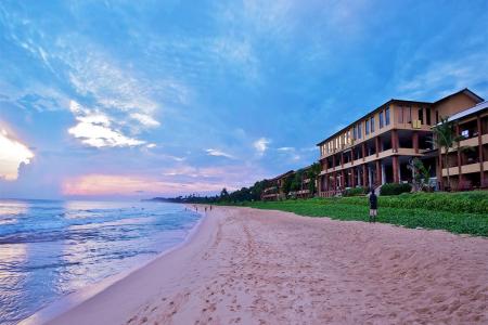 Отель The Long Beach Resort в Коггала - Шри-Ланка
