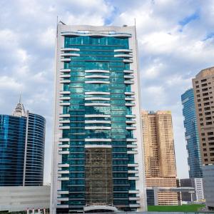 отель First Central Hotel Suites