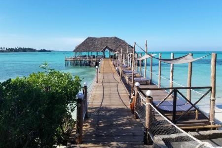 Отель Reef & Beach Resort в Джамбиани - Танзания