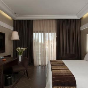 отель Kenzi Club Agdal Medina