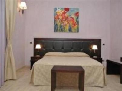 Le Petit Hotel Monterotondo