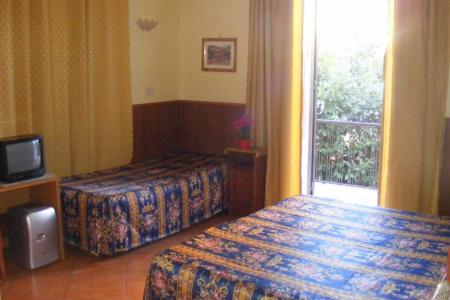 Le Petit Hotel Monterotondo