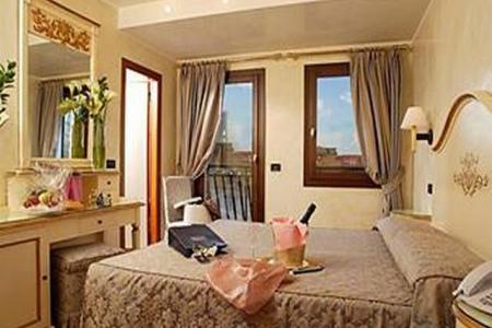 Отель Carlton Capri в Венеция - Италия