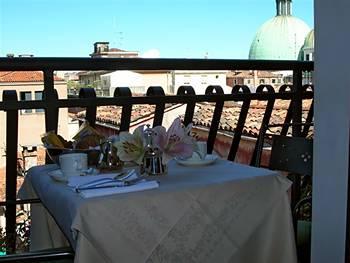 Отель Carlton Capri в Венеция - Италия