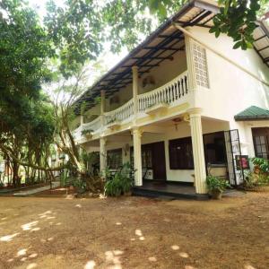 отель Susantha Garden