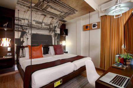 Отель The Color Kata в пляж Ката - Таиланд