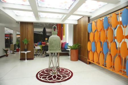 Отель The Color Kata в пляж Ката - Таиланд