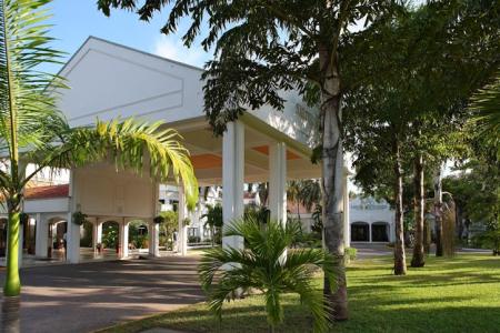 Отель Sarova Whitesands Beach Resort & Spa в Момбаса - Кения