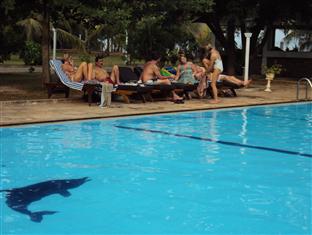 Отель Hotel Lagoon Paradise Negombo в Негомбо - Шри-Ланка