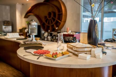 Отель Mingshen Golf & Bay Resort Sanya в Сяодунхай - Китай