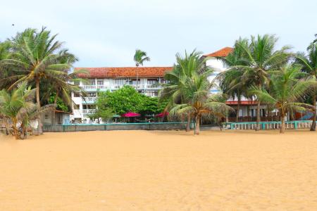 Отель Topaz Beach Hotel в Негомбо - Шри-Ланка