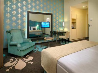 La Prima Fashion Hotel