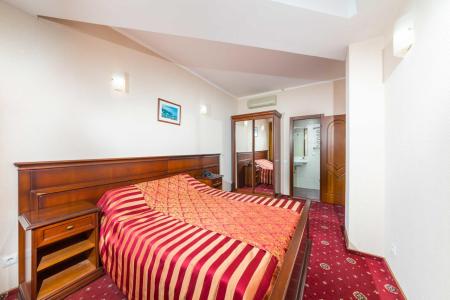 Отель Олимп (на Горького) в Анапа - Россия