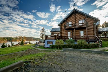 Отель Загородный клуб Ламберг в Карелия - Россия
