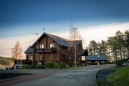 Отель Загородный клуб Ламберг в Карелия - Россия