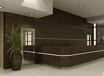 Alma Del Lago Suites & Spa