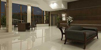 Alma Del Lago Suites & Spa