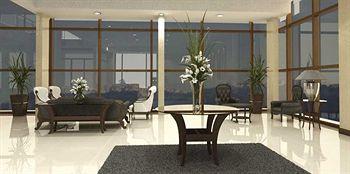 Alma Del Lago Suites & Spa