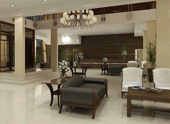 Alma Del Lago Suites & Spa