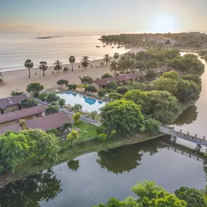 отель Amethyst Resort