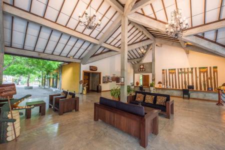 Отель Amethyst Resort в Пассекудах - Шри-Ланка