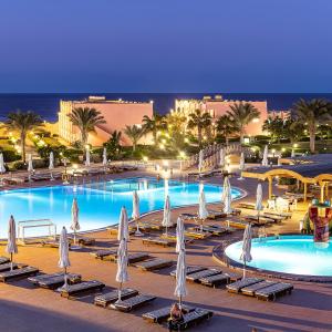 отель The Three Corners Happy Life Beach Resort