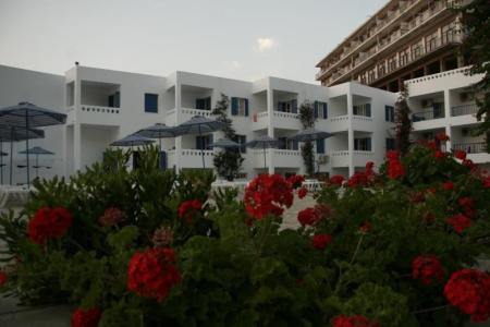 Kantouni Beach Hotel