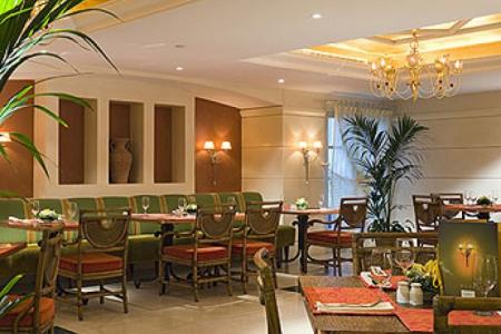 Отель Novel Hotel City Center  в Абу Даби  Аль Айн - ОАЭ