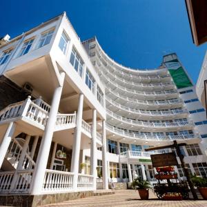 отель Garden Hills 3*