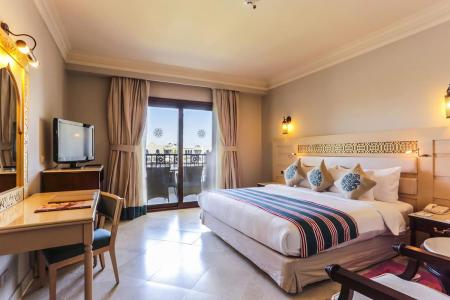 Отель Sunrise Arabian Beach Resort в Шаркс Бей - Египет