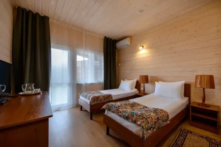 Отель Парк-отель Озеро Дивное в Лазаревское - Россия