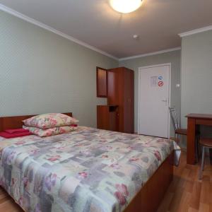 отель Островок (ул. Бухарестская)