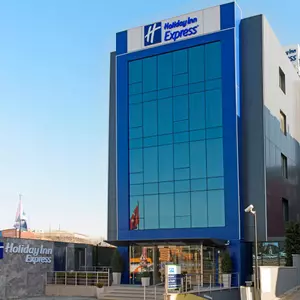 отель Holiday Inn Express Altunizade