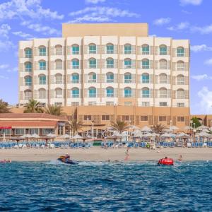 отель Sharjah Carlton Hotel